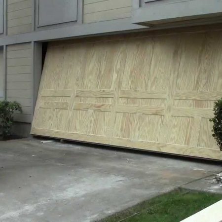 Know the various types of modern garage doors